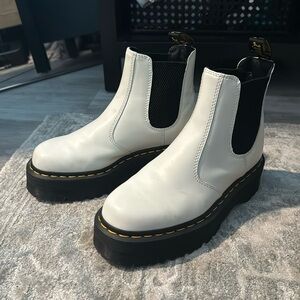 Doc Martens Platform Chelsea Boots. Sz 38 EU